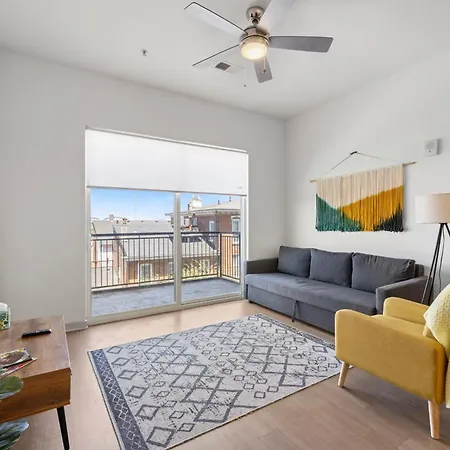 Modern Nulu 2Br Cozysuites 02